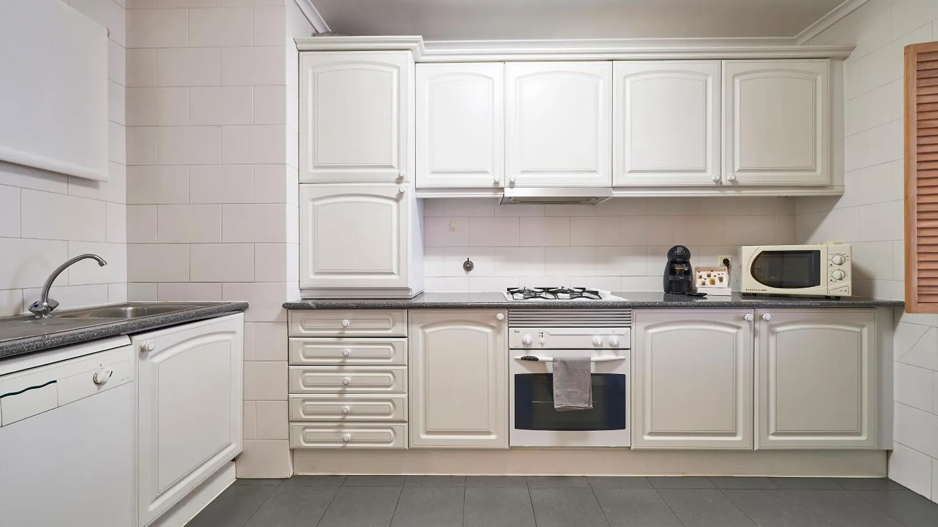 Tivoli Apartment In Avenida Da Liberdade Lisbon